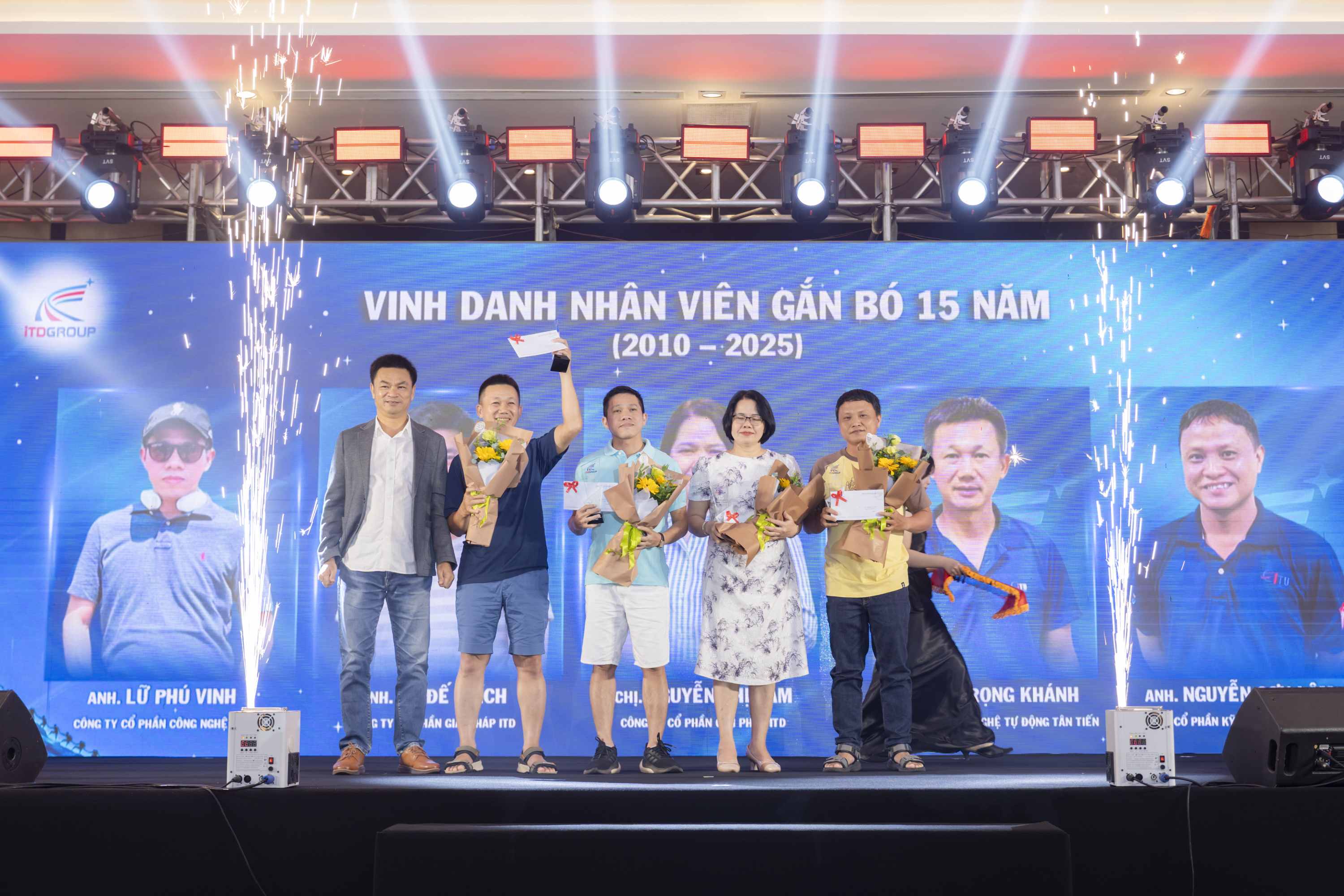 Các thành viên đồng hành cùng ITDG 15 năm